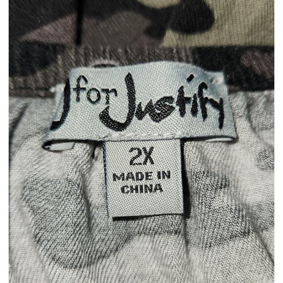 Women's Camouflage Dress Size 2X - Picture 4 of 5